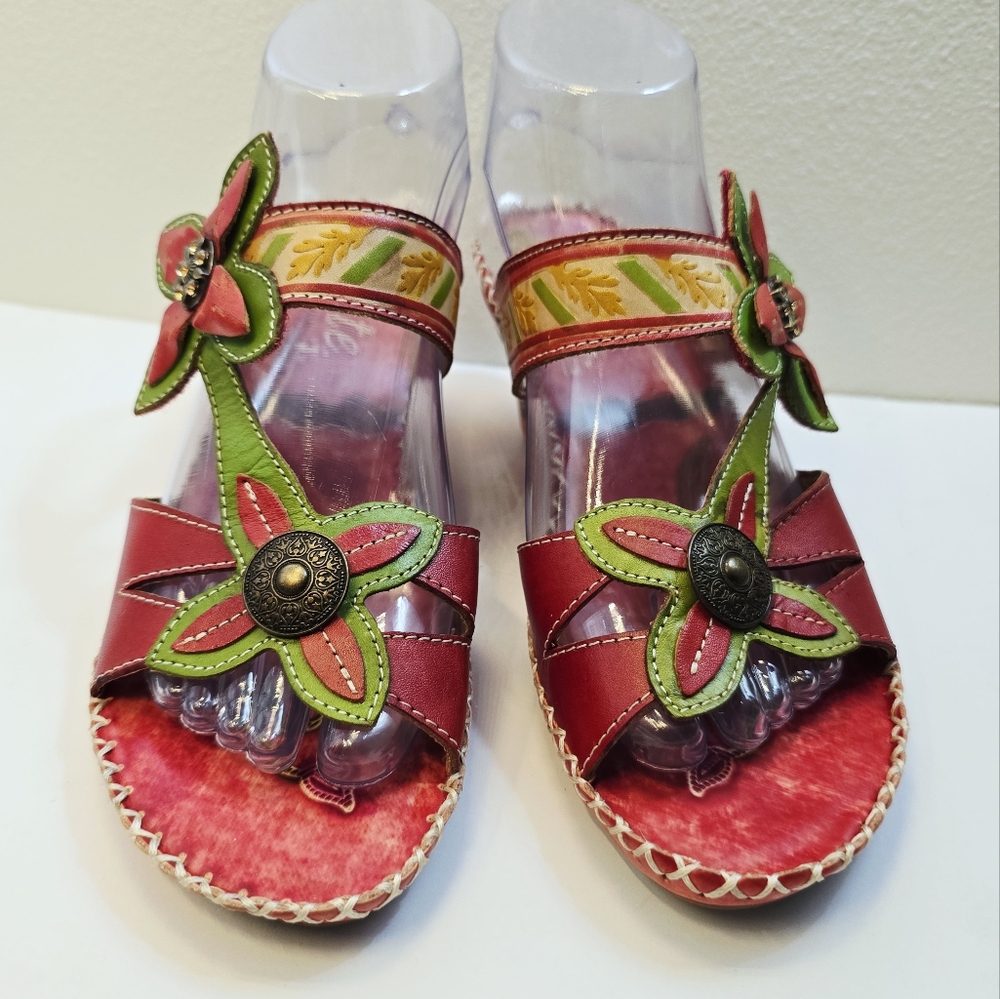 Elite by Corkys leather Poppy Red Floral festival heel Sandal stitching happy 9